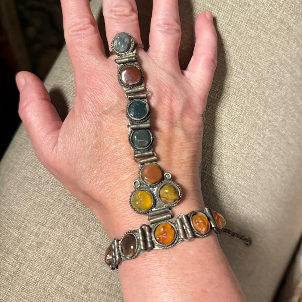 Vintage multicolor agate slave bracelet